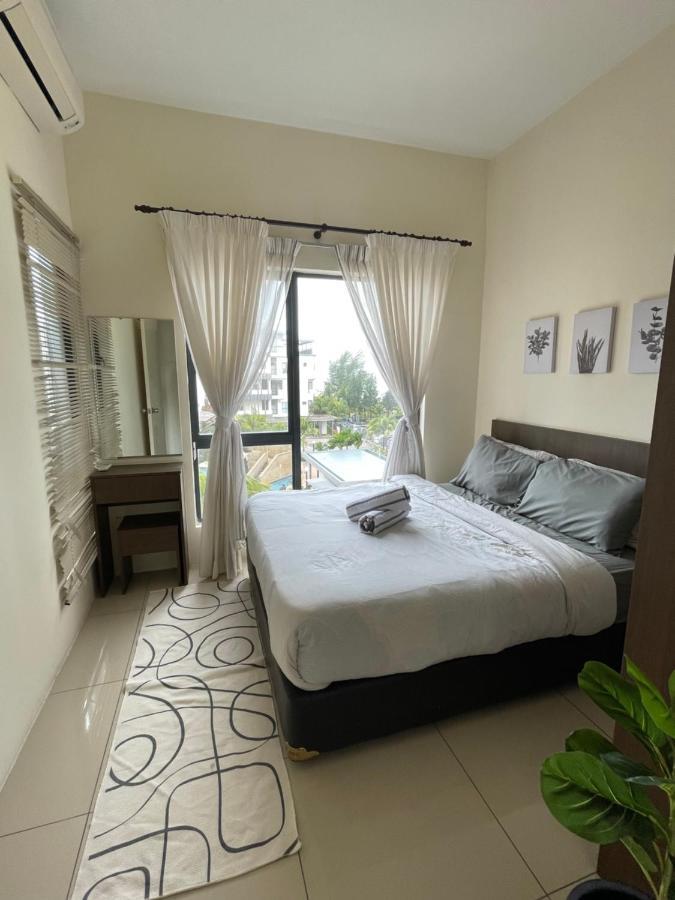 Sg Resort Residence - Beach & Waterpark Kuantan Exterior foto